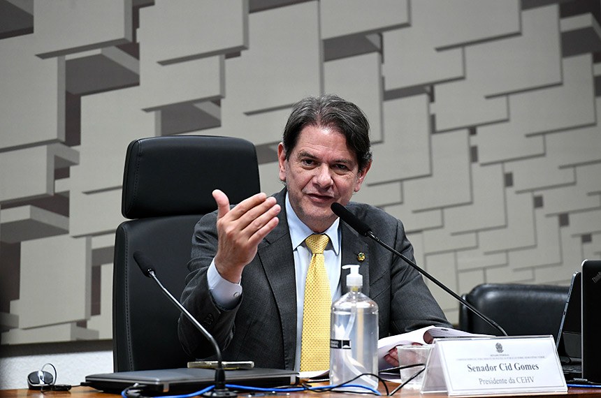 Mesa: 
presidente da CEHV, senador Cid Gomes (PDT-CE) - em pronunciamento.