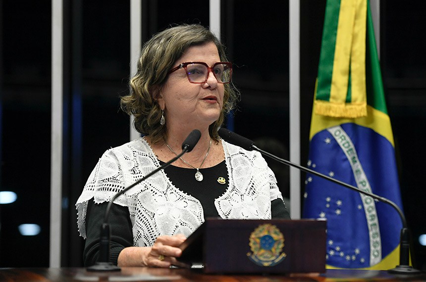 Em discurso, à tribuna, senadora Teresa Leitão (PT-PE).