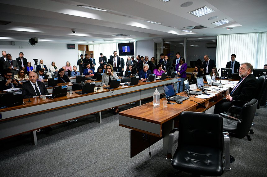 Bancada: 
senador Confúcio Moura (MDB-RO); 
senadora Leila Barros (PDT-DF); 
senador Astronauta Marcos Pontes (PL-SP); 
senadora Damares Alves (Republicanos-DF).