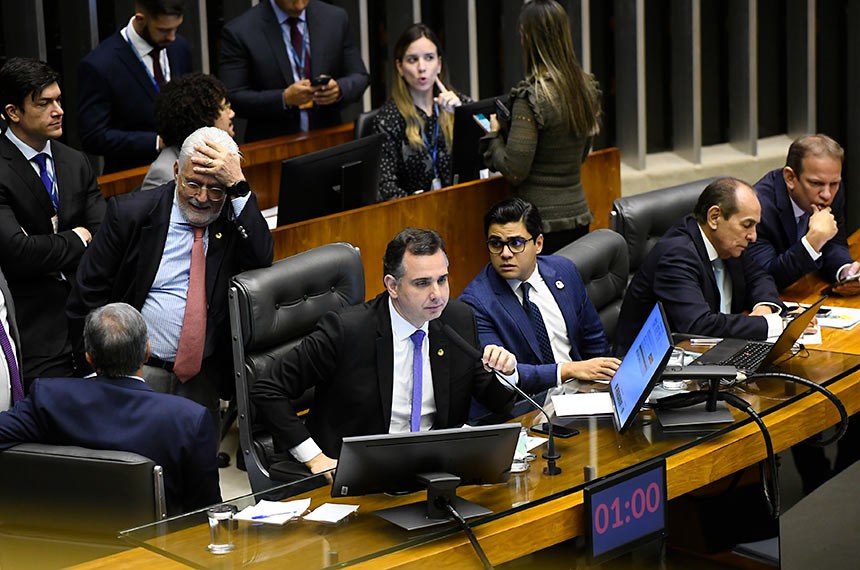 Mesa: 
senador Jaques Wagner (PT-BA);
presidente do Senado Federal, senador Rodrigo Pacheco (PSD-MG); 
secretário-geral da Mesa do Senado Federal, Gustavo A. Sabóia Vieira;
senador Marcelo Castro (MDB-PI).