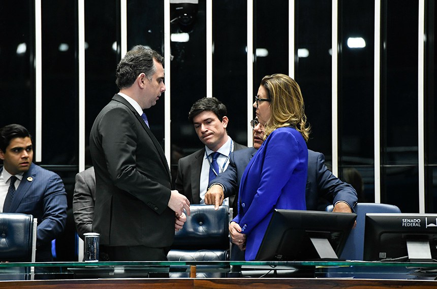 Mesa:  
presidente do Senado Federal, senador Rodrigo Pacheco (PSD-MG); 
senadora Leila Barros (PDT-DF); 
senador Eduardo Girão (Novo-CE).