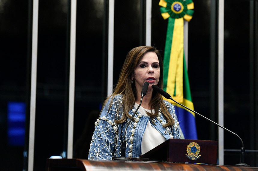 Em discurso, à tribuna, senadora Professora Dorinha Seabra (União-TO).