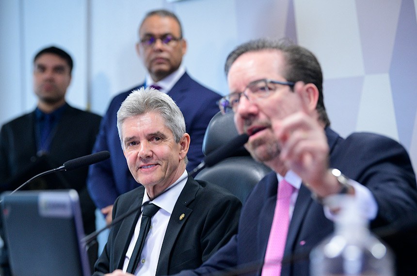 Mesa:
presidente eventual da CRA, senador Jaime Bagattoli (PL-RO);
presidente da Empresa Brasileira de Pesquisa Agropecuária (Embrapa), Celso Luiz Moretti, em pronunciamento.