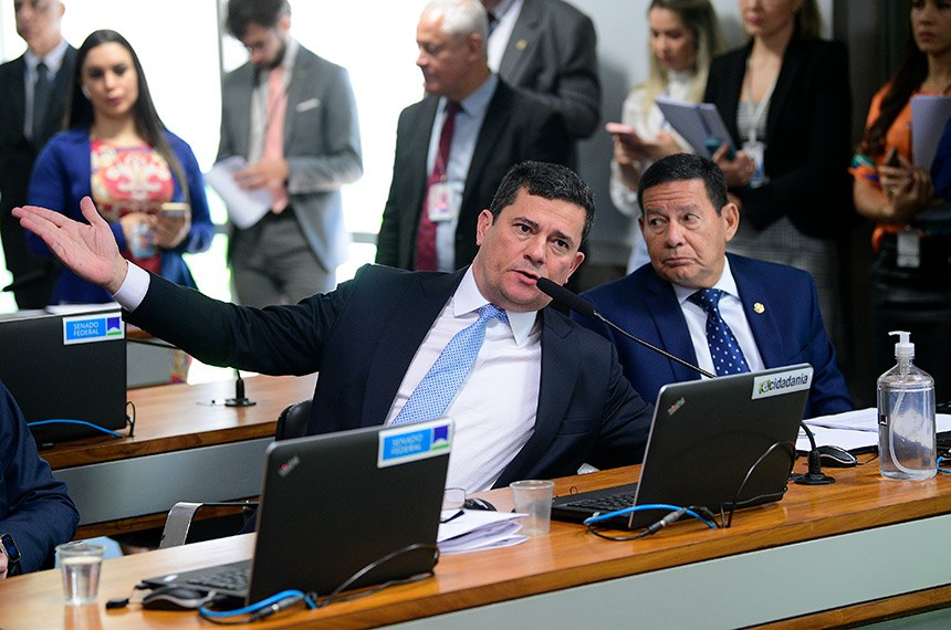Bancada:
senador Sergio Moro (União-PR) em pronunciamento; 
senador Hamilton Mourão (Republicanos-RS).