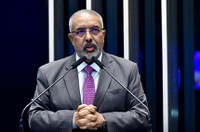 Paim diz que reforma trabalhista foi um retrocesso