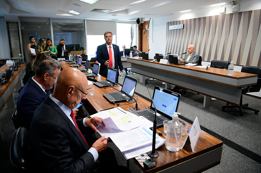 Esperidião Amin apresentou requerimento para audiência com o ministro das Minas e Energia, Alexandre Silveira - Foto: Pedro França/Agência Senado