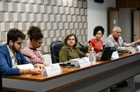 Novo ensino médio pode aumentar evasão escolar, afirmam debatedores