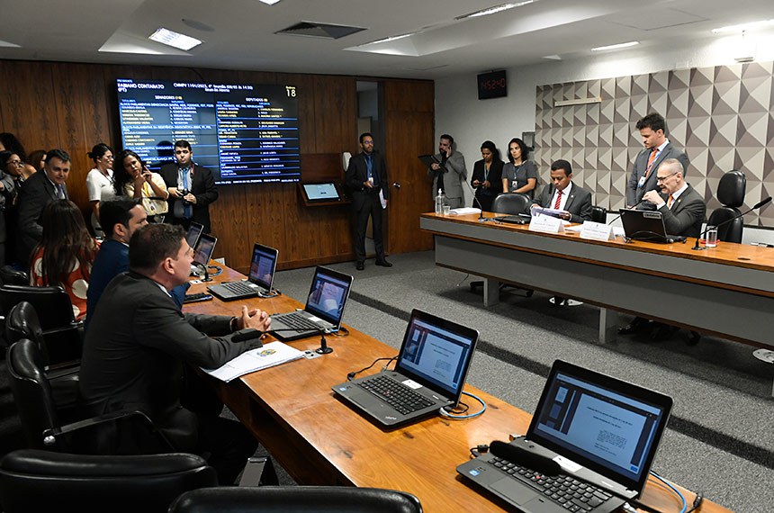 Mesa:
relator da CMMPV 1164/2023, deputado Dr. Francisco (PT-PI);
presidente da CMMPV 1164/2023, senador Fabiano Contarato (PT-ES).