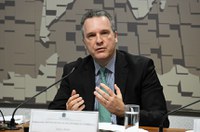 Aprovado na CRE nome de Kenneth Nóbrega para embaixada na Índia e Butão