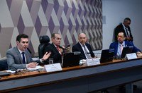 Em audiência, Jader Filho diz que decretos sobre saneamento beneficiam mais de mil cidades