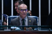 País tem déficit de 6 mil defensores públicos, dizem profissionais