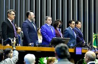 Críticas à lei tributária marcam sessão do Dia Livre de Impostos