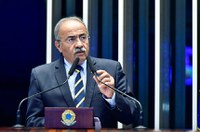 Chico Rodrigues destaca projeto que permite deduzir doações à pesquisa do IR