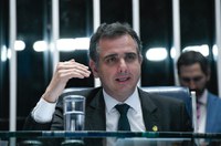 Líderes vão decidir sobre tramitação do arcabouço fiscal no Senado