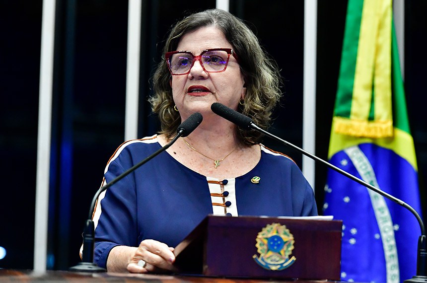 Em pronunciamento, à tribuna, senadora Teresa Leitão (PT-PE).