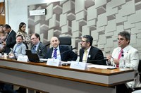 Revisão de licenciamento ambiental têm apoios e críticas em audiência pública