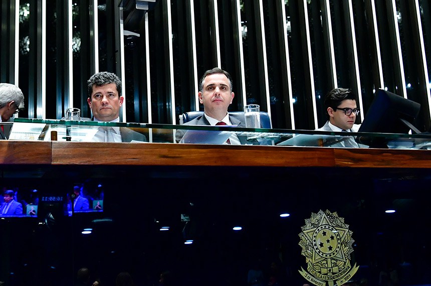 Mesa: 
senador Sergio Moro (União-PR);
presidente do Senado Federal, senador Rodrigo Pacheco (PSD-MG); 
secretário-geral da Mesa do Senado Federal, Gustavo A. Sabóia Vieira.