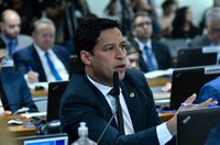 Escolas podem receber doações de pessoas físicas e jurídicas, aprova CAE