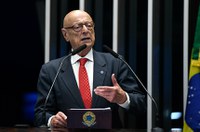 Esperidião Amin saúda grupo empresarial de Santa Catarina