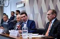 Ministros defendem decretos sobre saneamento básico rejeitados pela Câmara