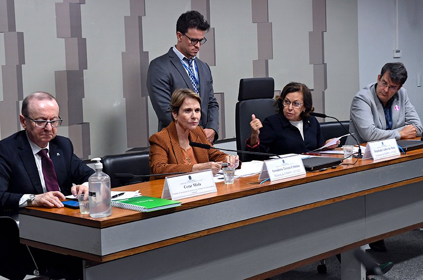 Mesa: 
presidente da Associação dos Membros dos Tribunais de Contas do Brasil (Atricon), Cezar Miola;
relatora da CMMPV 1.167/2023, senadora Tereza Cristina (PP-MS);
presidente da CMMPV 1.167/2023, deputada Lídice da Mata (PSB-BA);
secretário de Gestão e Inovação do Ministério da Gestão e da Inovação em Serviços Públicos, Roberto Seara Machado Pojo Rego.