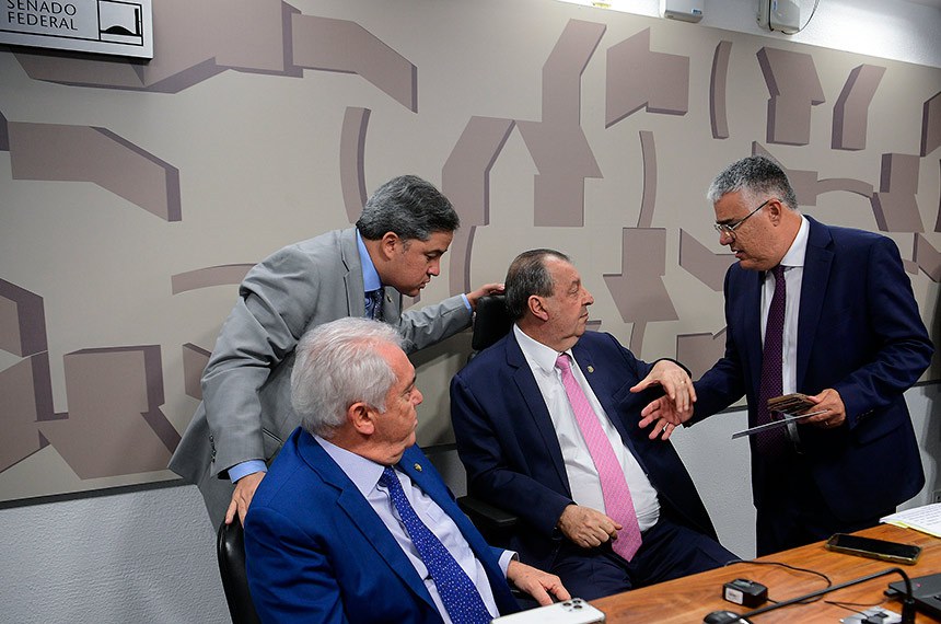 Mesa:
vice-presidente da CTFC, senador Otto Alencar (PSD-BA);
senador Efraim Filho (União-PB);
presidente da CTFC, senador Omar Aziz (PSD-AM);
senador Eduardo Girão (Novo-CE).