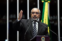Paim destaca frente parlamentar em defesa das favelas