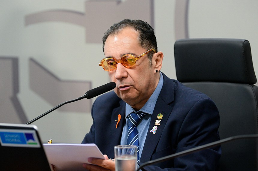 Em pronunciamento, à mesa,
vice-presidente da CSP, senador Jorge Kajuru (PSB-GO). 