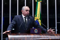 Izalci celebra retirada do Fundo Constitucional do DF do arcabouço fiscal