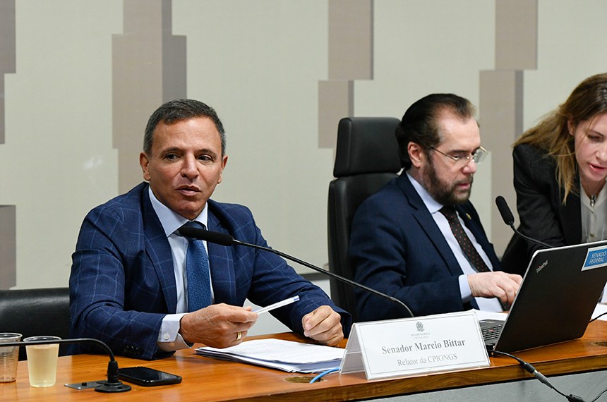Mesa:
relator da CPIONGS, senador Marcio Bittar (União-AC);
presidente da CPIONGS, senador Plínio Valério (PSDB-AM).