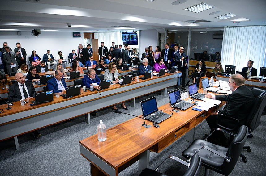 Bancada:
senador Confúcio Moura (MDB-RO); 
senador Rogerio Marinho (PL-RN); 
senador Izalci Lucas (PSDB-DF); 
relatora do PL 1.825/2022, senadora Leila Barros (PDT-DF) - em pronunciamento;
senador Astronauta Marcos Pontes (PL-SP);
senadora Damares Alves (Republicanos-DF).