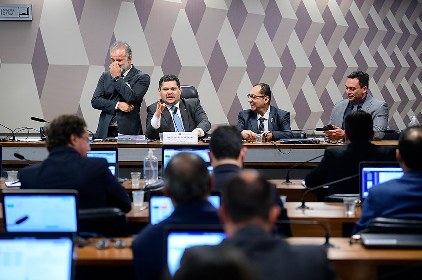 Mesa: 
presidente da CCJ, senador Davi Alcolumbre (União-AP); 
senador Jorge Kajuru (PSB-GO);
senador Styvenson Valentim (Podemos-RN).