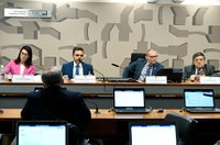 Defensores públicos apresentam retrato de sua atuação nos processos penais