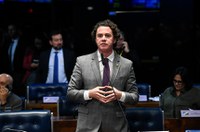 Veneziano declara apoio a indicado ao Dnit; nome foi aprovado pelo Plenário