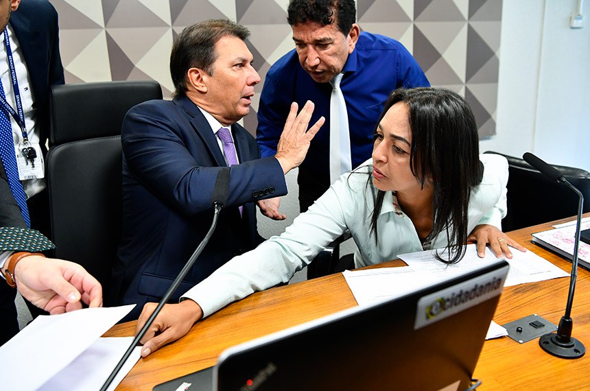 Mesa:
presidente da CPMI do 8 de Janeiro, deputado Arthur Maia (União-BA);
2° vice-presidente da CPMI do 8 de Janeiro, senador Magno Malta (PL-ES);
relatora da CPMI do 8 de Janeiro, senadora Eliziane Gama (PSD-MA).