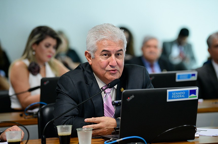 À bancada, em pronunciamento, senador Astronauta Marcos Pontes (PL-SP).