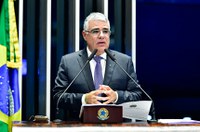 Girão aponta o que considera 'incoerências' do PT e de Lula