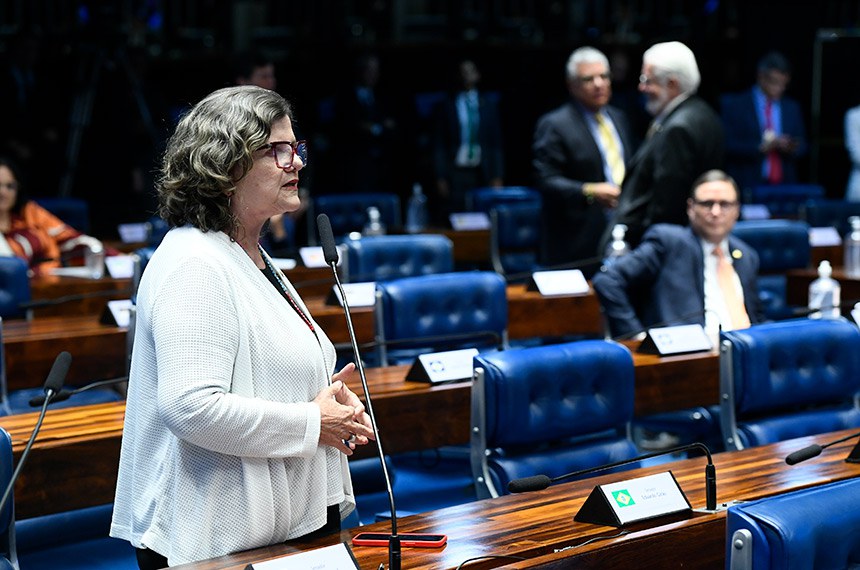 Bancada:
senadora Teresa Leitão (PT-PE), em pronunciamento.