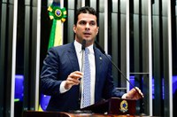 Senador Irajá propõe 'Poupança Jovem' para geração 'nem-nem'