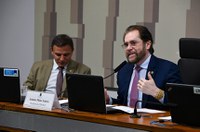 CPI das ONGs recebe jornalista e deputada na retomada dos trabalhos