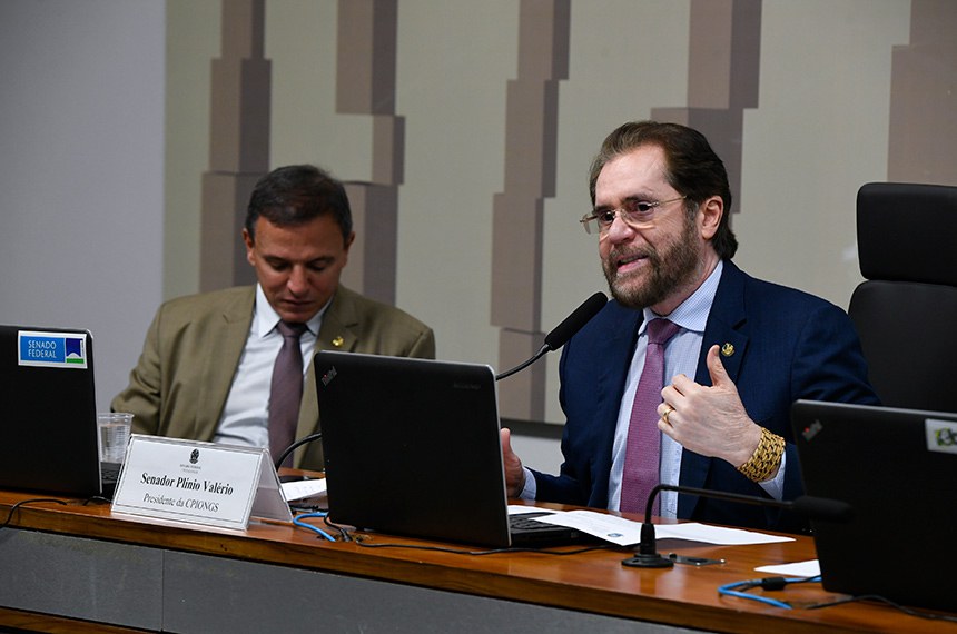 Mesa:
relator da CPIONGS, senador Marcio Bittar (União-AC);
presidente da CPIONGS, senador Plínio Valério (PSDB-AM).