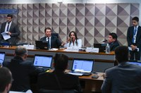CPMI vai apurar vazamento de dados de Mauro Cid e Bolsonaro