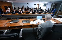 CAS aprova política de qualidade de vida para profissionais da educação
