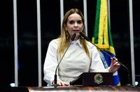 Daniella Ribeiro destaca primeiro voo entre Cajazeiras (PB) e Recife
