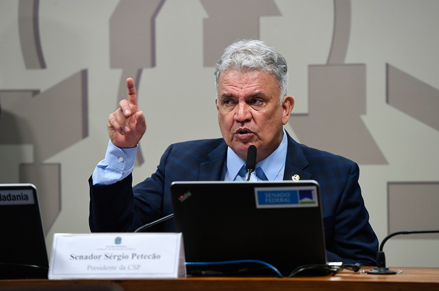 Mesa: 
presidente da CSP, senador Sérgio Petecão (PSD-AC).