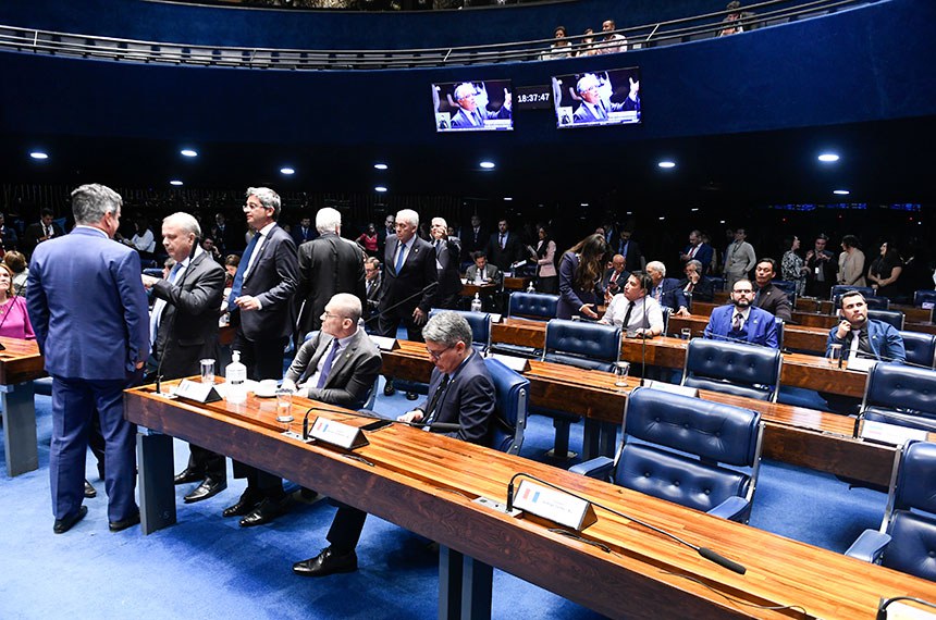 Participam:
senador Alessandro Vieira (MDB-SE); 
senador Fabiano Contarato (PT-ES); 
senador Ciro Nogueira (PP-PI); 
senador Rogerio Marinho (PL-RN); 
senador Carlos Portinho (PL-RJ); 
senador Jaques Wagner (PT-BA); 
senador Otto Alencar (PSD-BA).
