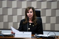 Avança incentivo a doações para fundos de instituições de ensino