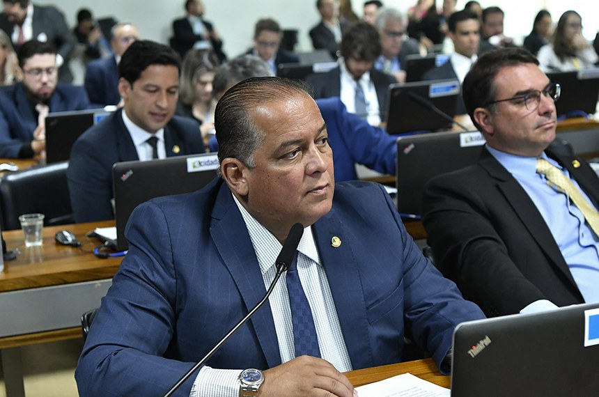Participam:
senador Flávio Bolsonaro (PL-RJ); 
senador Rodrigo Cunha (União-AL).