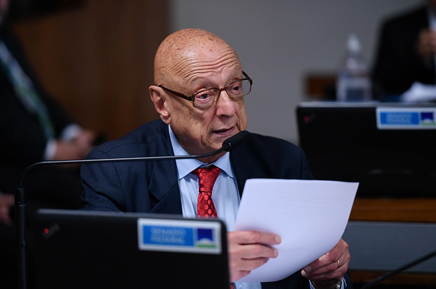 Em pronunciamento, à bancada, relator da MSF 51/2023, senador Esperidião Amin (PP-SC).