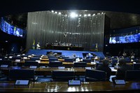 Senado aprova política de qualidade de vida para profissionais da educação